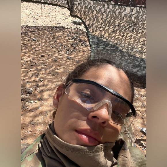 Meet your Posher, Savana - Picture 4 of 4